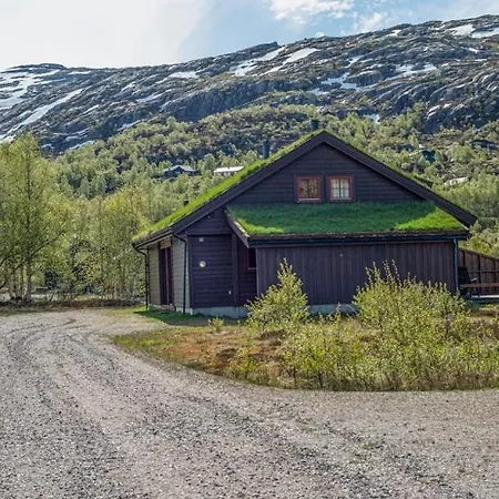 Four-Bedroom Cottage In Sirdal *