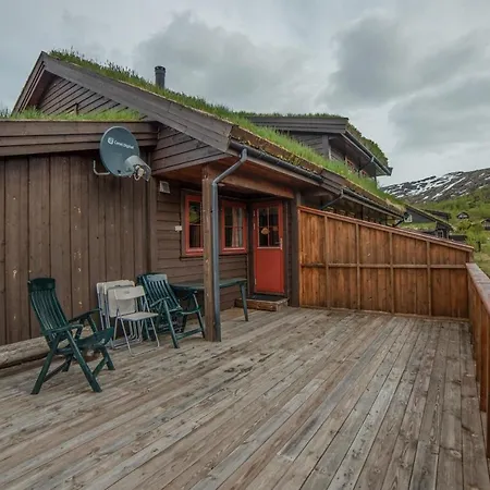 Four-Bedroom Cottage In Sirdal * Tjorhom